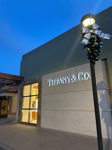 Jewelry Store «Tiffany & Co.», reviews and photos, 2905 E Skyline Dr, Tucson, AZ 85718, USA