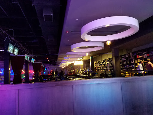 Restaurant «Lucky Strike Social Albany», reviews and photos, 1 Crossgates Mall Rd, Albany, NY 12203, USA