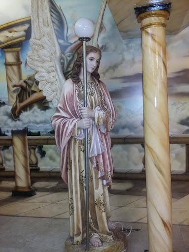 Funeral Home «Castillo Mission Funeral Home», reviews and photos, 520 N General McMullen Dr, San Antonio, TX 78228, USA