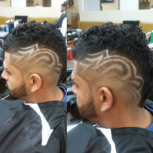 Barber Shop «Fine Line Barber shop», reviews and photos, 2408 Avenue G NW, Winter Haven, FL 33880, USA