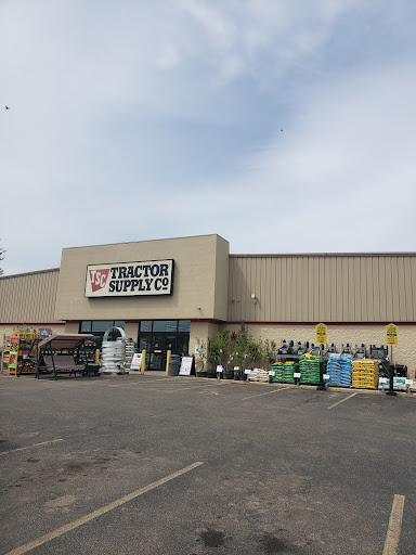Home Improvement Store «Tractor Supply Co.», reviews and photos, 1313 E Green Bay St, Shawano, WI 54166, USA