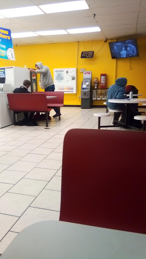 Laundromat «The Wash House», reviews and photos, 2048 Victory Blvd, Portsmouth, VA 23702, USA