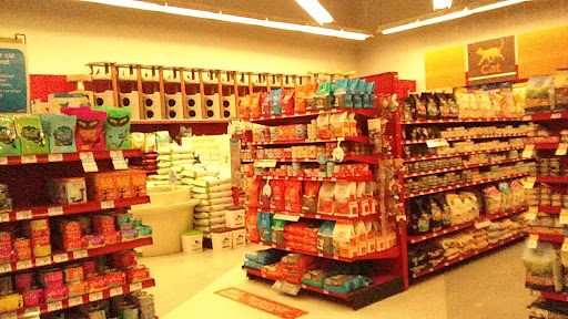 Pet Supply Store «Petco Animal Supplies», reviews and photos, 6425 Keizer Station Blvd, Keizer, OR 97303, USA