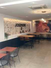 Atmosphère du Restaurant Joséphine.B à Saint-Maximin-la-Sainte-Baume - n°11