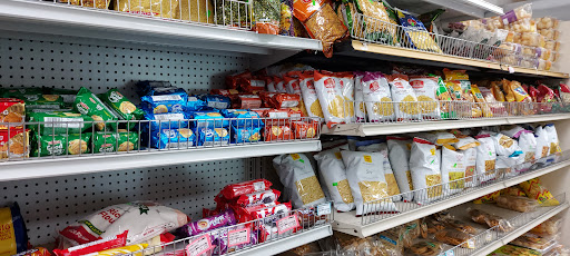 Grocery Store «Tampa Grocery», reviews and photos, 819 E Brandon Blvd, Brandon, FL 33511, USA