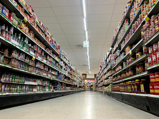 Grocery Store «Broadway Food Center», reviews and photos, 1503 Broadway St, Toledo, OH 43609, USA