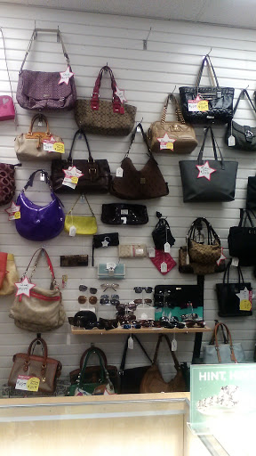 Check Cashing Service «Cash America Pawn», reviews and photos, 15226 Bel-Red Rd, Redmond, WA 98052, USA