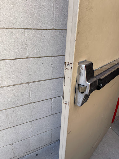 Locksmith «Silverstate Locksmith Ltd», reviews and photos, 800 N Rainbow Blvd #127, Las Vegas, NV 89107, USA