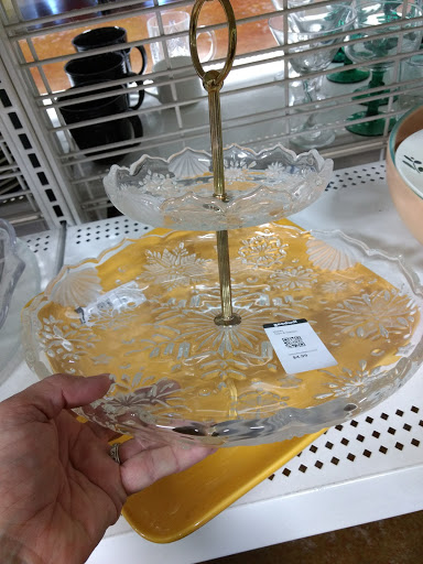 Donations Center «Goodwill», reviews and photos