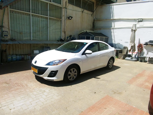 צחי גרציאני TRADE-IN עובדים עם תו סחר מקורי ממשרד התחבורה. - רחובות