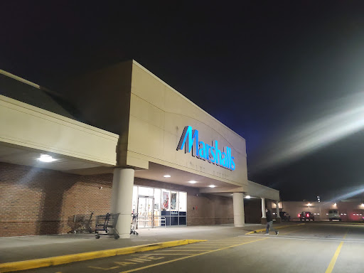Marshalls, 32 Lyman St, Westborough, MA 01581, USA, 