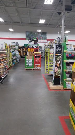 Home Improvement Store «Tractor Supply Co.», reviews and photos, 27400 Tomball Pkwy, Tomball, TX 77375, USA