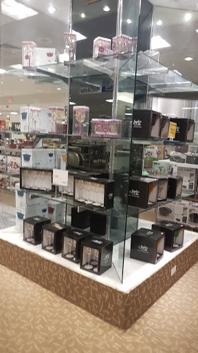 Department Store «Sears», reviews and photos, 150 Woodbridge Center Dr, Woodbridge, NJ 07095, USA