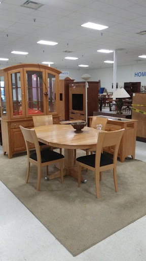 Thrift Store «Raleigh Rescue Mission Store and Donation Center», reviews and photos