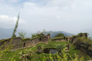 Malaun Fort image