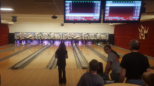 Bowling Alley «Mt. Morris Lanes and Pro Shop», reviews and photos, 9 Erie St, Mt Morris, NY 14510, USA