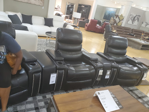 Furniture Store «American Signature Furniture», reviews and photos, 161 Brandon Town Center Dr, Brandon, FL 33511, USA