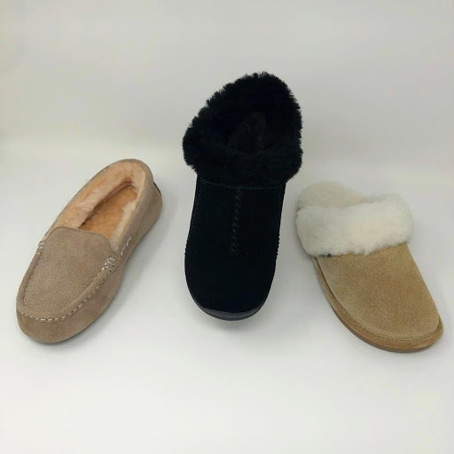 Shoe Store «VanHoecks Footwear», reviews and photos, 1144 E Paris Ave SE, Grand Rapids, MI 49546, USA