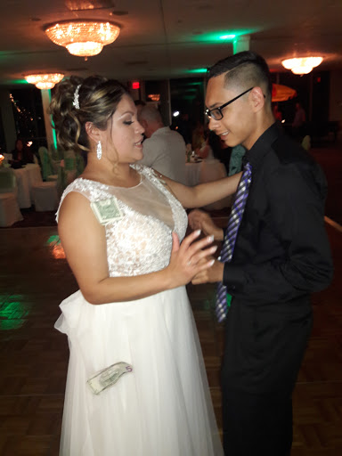 Country Club «Old Orchard Country Club», reviews and photos, 700 W Rand Rd, Mt Prospect, IL 60056, USA