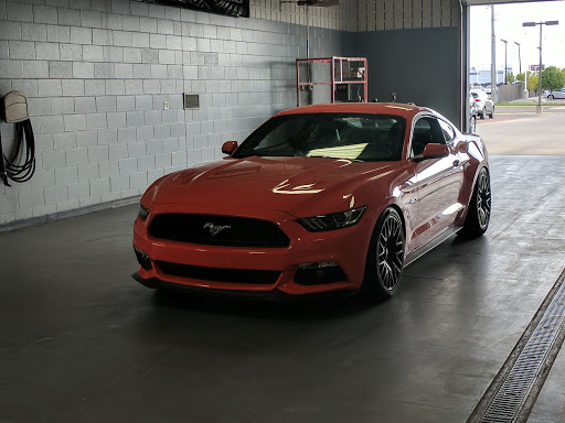 Car Dealer «Lunde Auto Center», reviews and photos, 140 40th St S, Fargo, ND 58103, USA