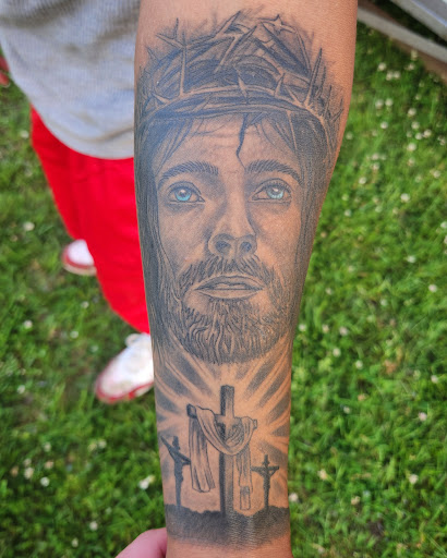 Explore scar covering tattoo ideas, creative tattoo ideas in Torrington, available at Head 2 Toe Tattoo