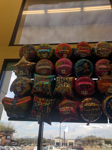 Dollar Store «Dollar Tree», reviews and photos, 1303 N Collins St #401, Arlington, TX 76011, USA