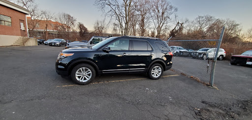 Auto Body Shop «Traynor Auto Body», reviews and photos, 109 Thorpe St, Fairfield, CT 06824, USA