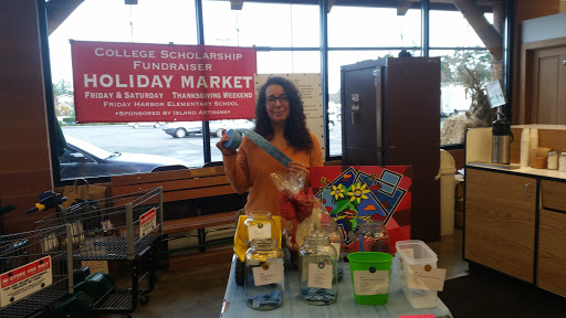 Grocery Store «Friday Harbor Market Place», reviews and photos, 515 Market St, Friday Harbor, WA 98250, USA