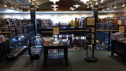 Book Store «Barnes & Noble», reviews and photos, 102 Dorset St, South Burlington, VT 05403, USA