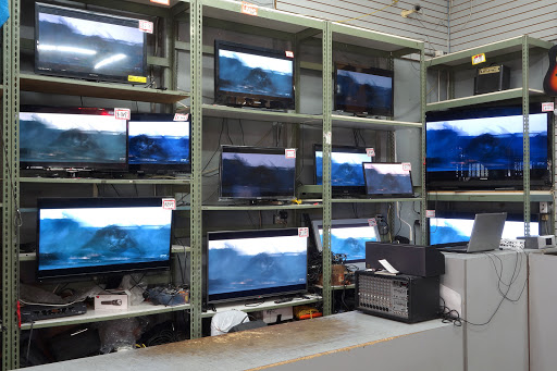 Pawn Shop «Pico Union Pawnshop», reviews and photos, 4579 W Pico Blvd, Los Angeles, CA 90019, USA