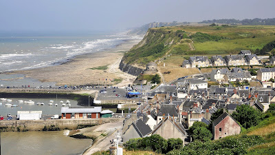 Parc de stationnement à Port-en-Bessin-Huppain
