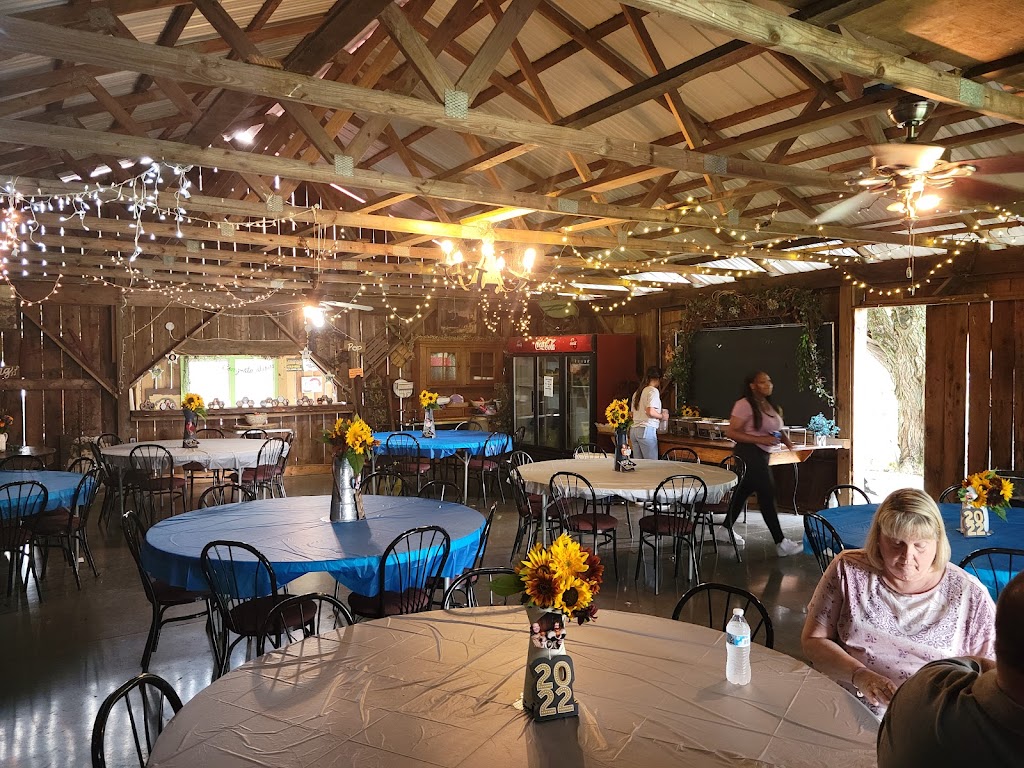 Rosemary's Country Kitchen 15671