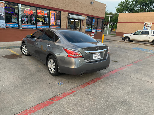 Tire Shop «Discount Tire Store - Irving, TX», reviews and photos, 3516 W Airport Fwy, Irving, TX 75062, USA