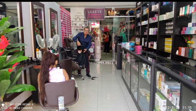 Renzo Marchelo Salon & Beauty Store