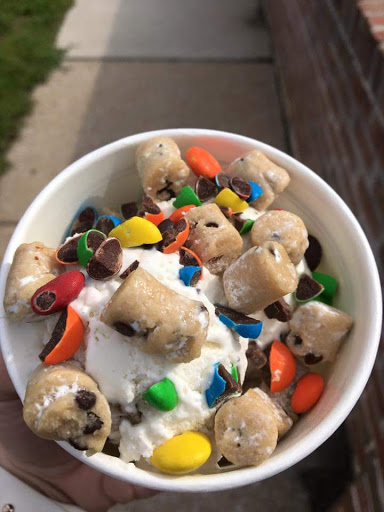 Cookie Shop «Insomnia Cookies», reviews and photos, 6301 Delmar Blvd, University City, MO 63130, USA