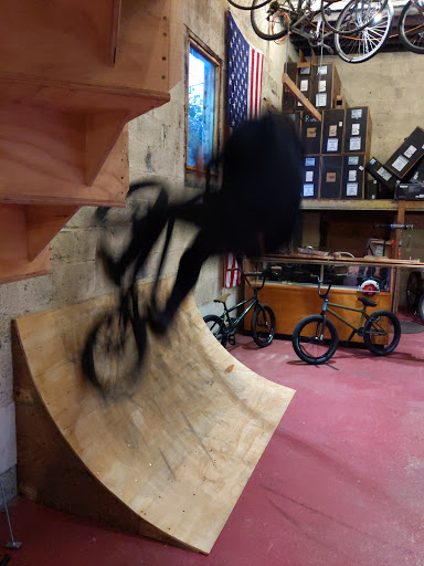 Bicycle Store «Belmar Bike Shop», reviews and photos, 1318 Main St, Belmar, NJ 07719, USA