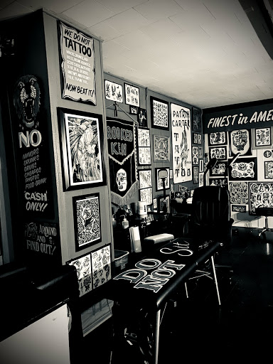 Explore snapdragon tattoo ideas, creative tattoo ideas in Denton, available at Black Anchor Tattoo