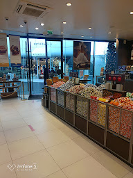 Photo n°13 de The Village Outlet à Villefontaine ()