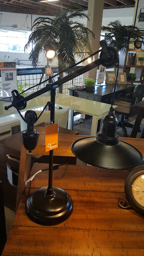 Furniture Store «Ashley HomeStore», reviews and photos, 707 Bayshore Blvd, San Francisco, CA 94124, USA