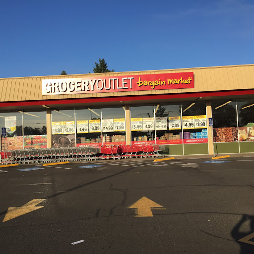 Grocery Outlet Bargain Market, 2060 River Rd, Eugene, OR 97404, USA, 
