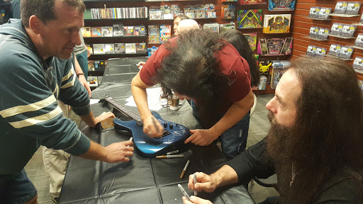 DVD Store «Bull Moose», reviews and photos, 151 Middle St, Portland, ME 04101, USA