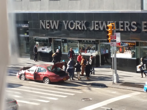 Jewelry Store «Raineri Jewelers», reviews and photos, 82 Bowery, New York, NY 10013, USA