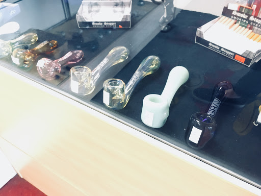 Tobacco Shop «Low Bob Discount Tobacco», reviews and photos, 2395 Conner St, Noblesville, IN 46060, USA