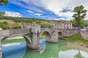 Ponte Romano image