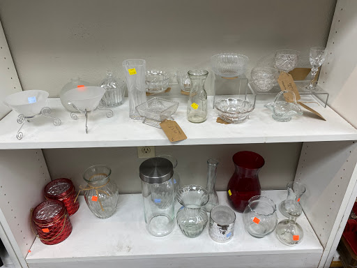 Thrift Store «Assistance League of the Foothill Communities Thrift Shop», reviews and photos, 8555 Archibald Ave, Rancho Cucamonga, CA 91730, USA