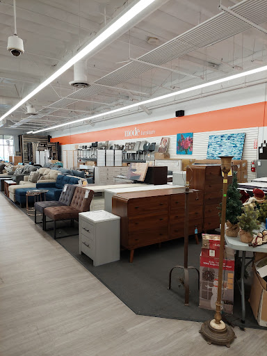 Consignment Shop «Revivals», reviews and photos