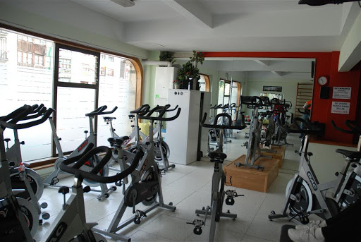 Gimnasio Juanito en Eibar, Guipúzcoa