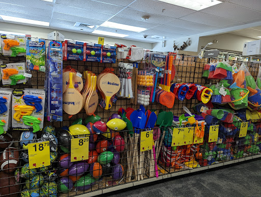 Drug Store «CVS», reviews and photos, 17 S Fort Lauderdale Beach Blvd, Fort Lauderdale, FL 33316, USA