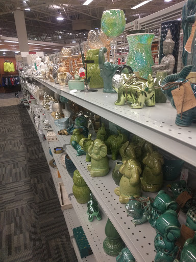 Clothing Store «Burlington Coat Factory», reviews and photos, 22331 Eureka Rd, Taylor, MI 48180, USA