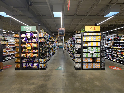 Grocery Store «Whole Foods Market», reviews and photos, 1815 E Victory Dr #101, Savannah, GA 31404, USA